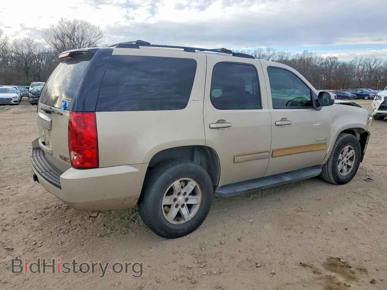 2009 GMC YUKON - VIN: 1GKFC33089R303846 - Photo 3