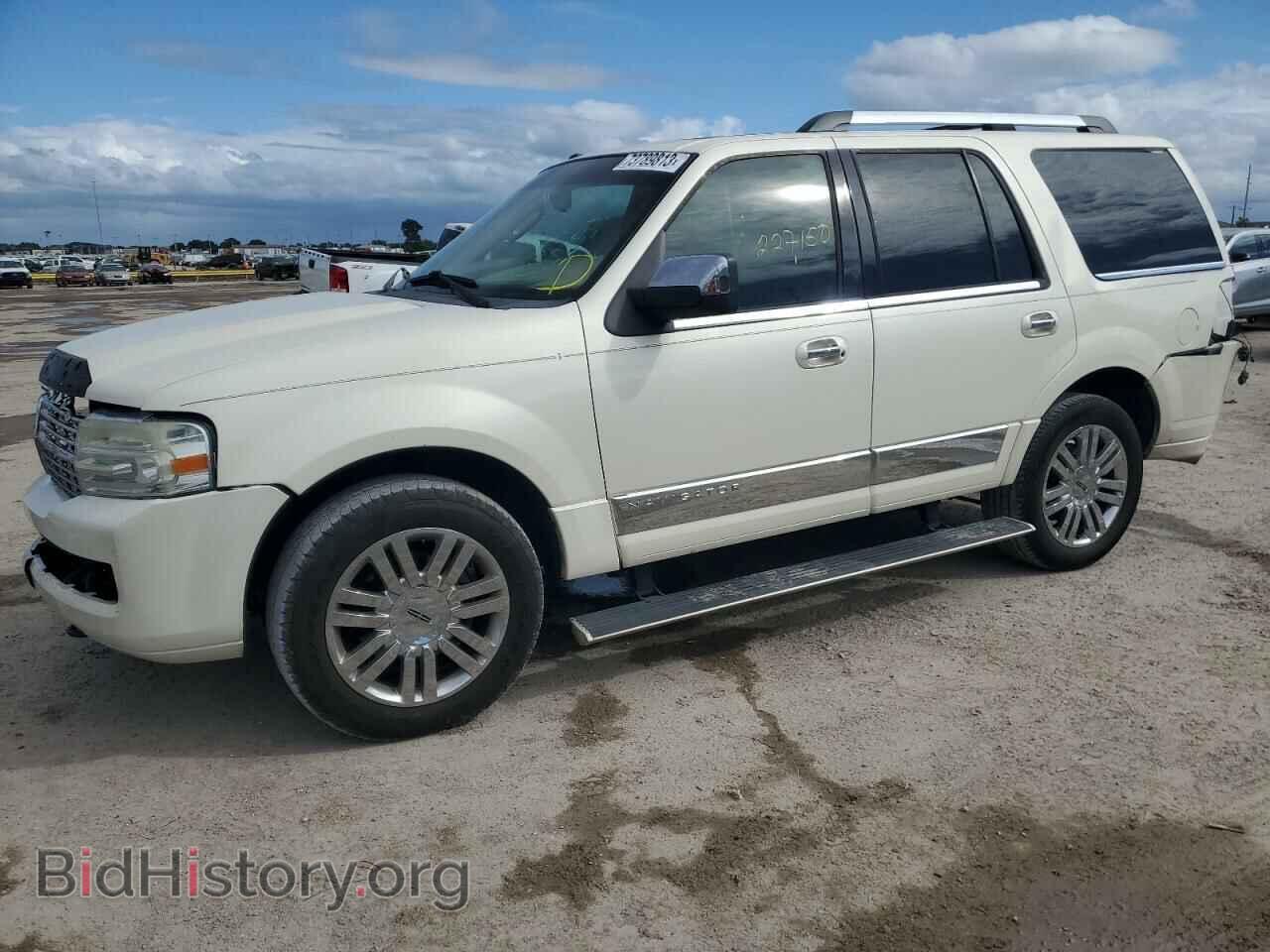Photo 5LMFU27528LJ15245 - LINCOLN NAVIGATOR 2008
