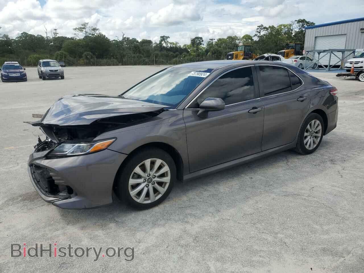 Photo 4T1C11AK2LU343613 - TOYOTA CAMRY 2020