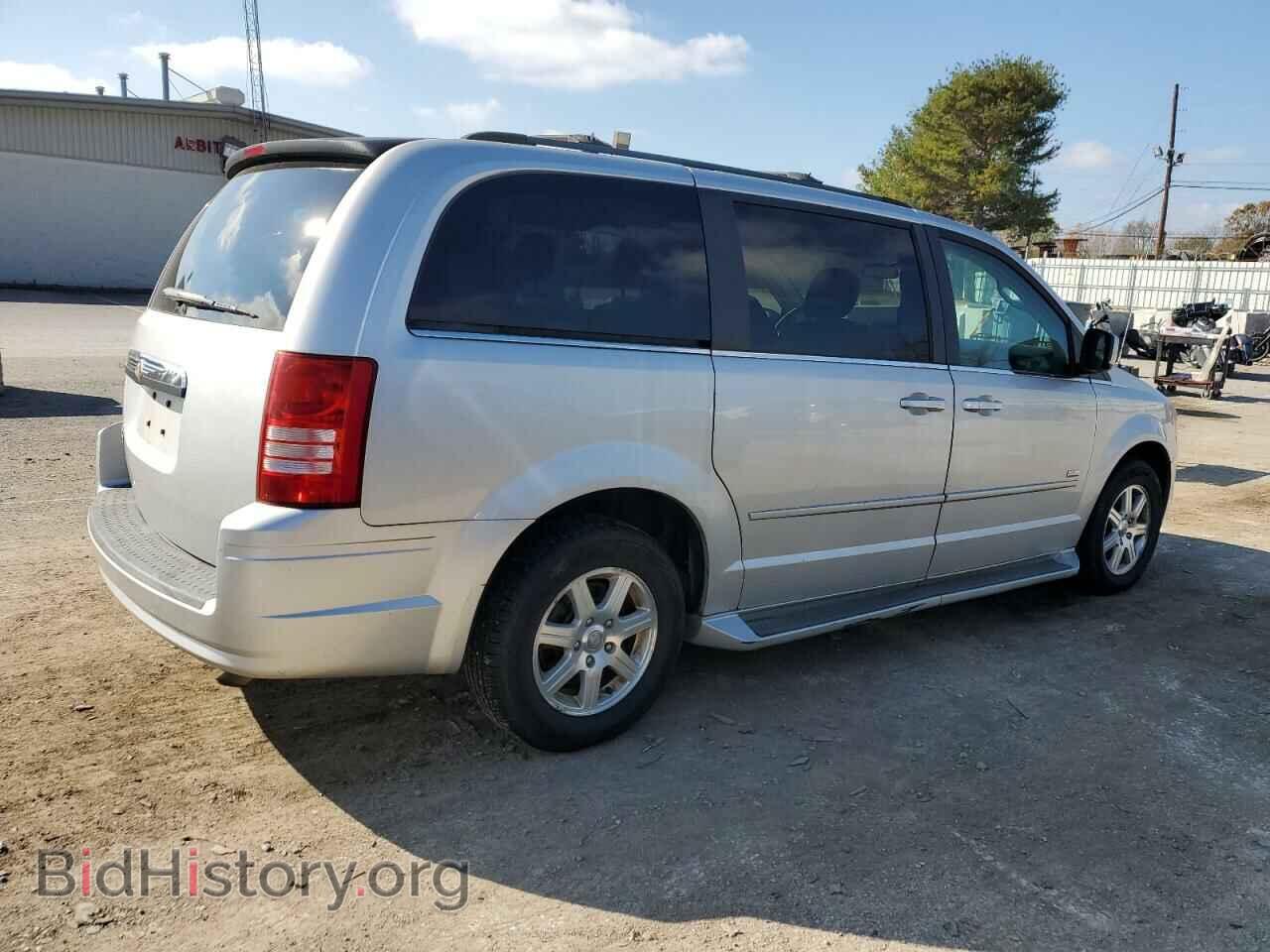 2008 CHRYSLER MINIVAN - VIN: 2A8HR54P78R737901 - Фото 3