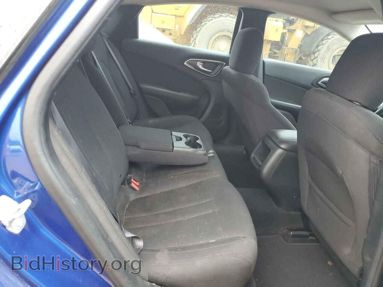 2016 CHRYSLER 200 - VIN: 1C3CCCAB2GN141742 - Photo 10