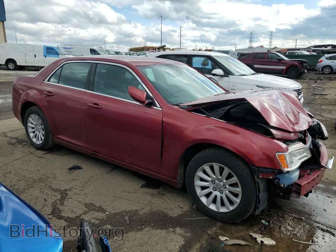 2014 CHRYSLER 300 - VIN: 2C3CCAAG2EH343440 - Фото 4