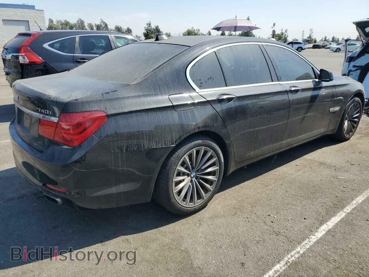 2012 BMW 7 SERIES - VIN: WBAKA4C59CDS99437 - Фото 3
