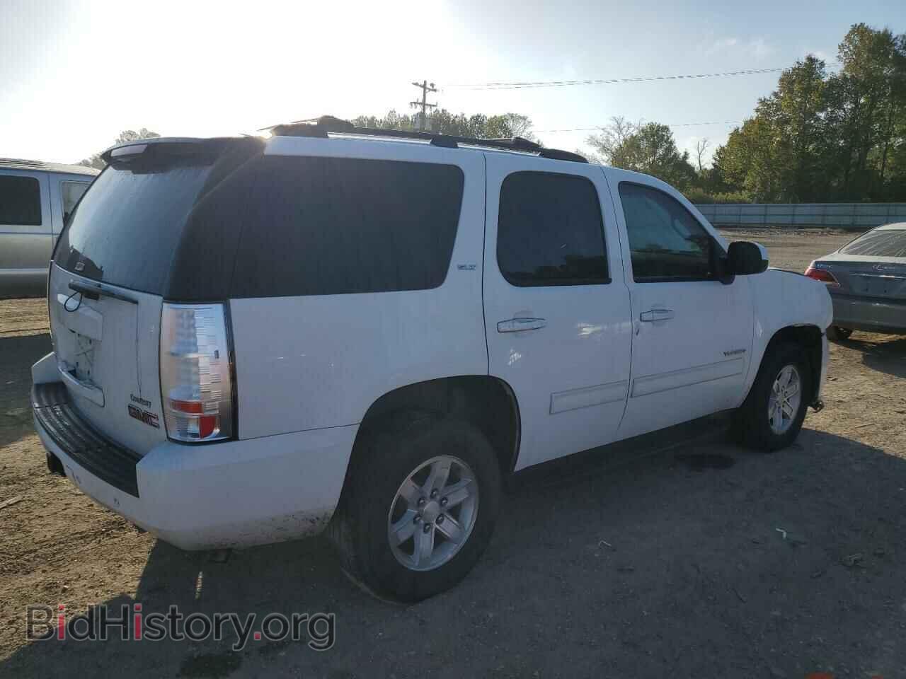 2011 GMC YUKON - VIN: 1GKS1CE07BR366654 - Фото 3