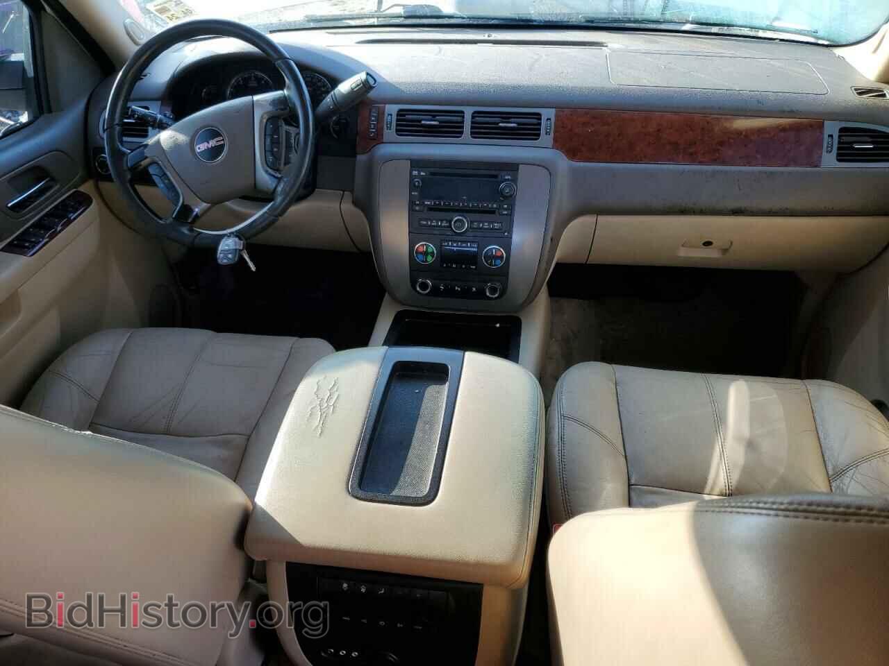 2011 GMC YUKON - VIN: 1GKS1CE07BR366654 - Фото 8