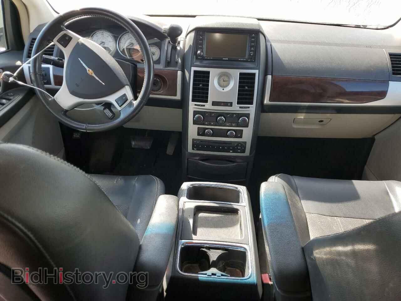 2010 CHRYSLER MINIVAN - VIN: 2A4RR8D18AR392337 - Фото 8