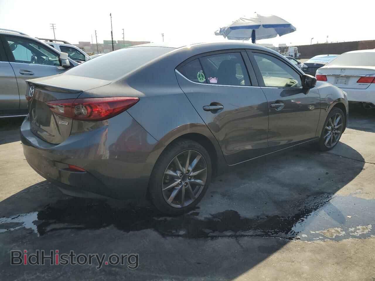 2018 MAZDA 3 - VIN: 3MZBN1V35JM264023 - Фото 3