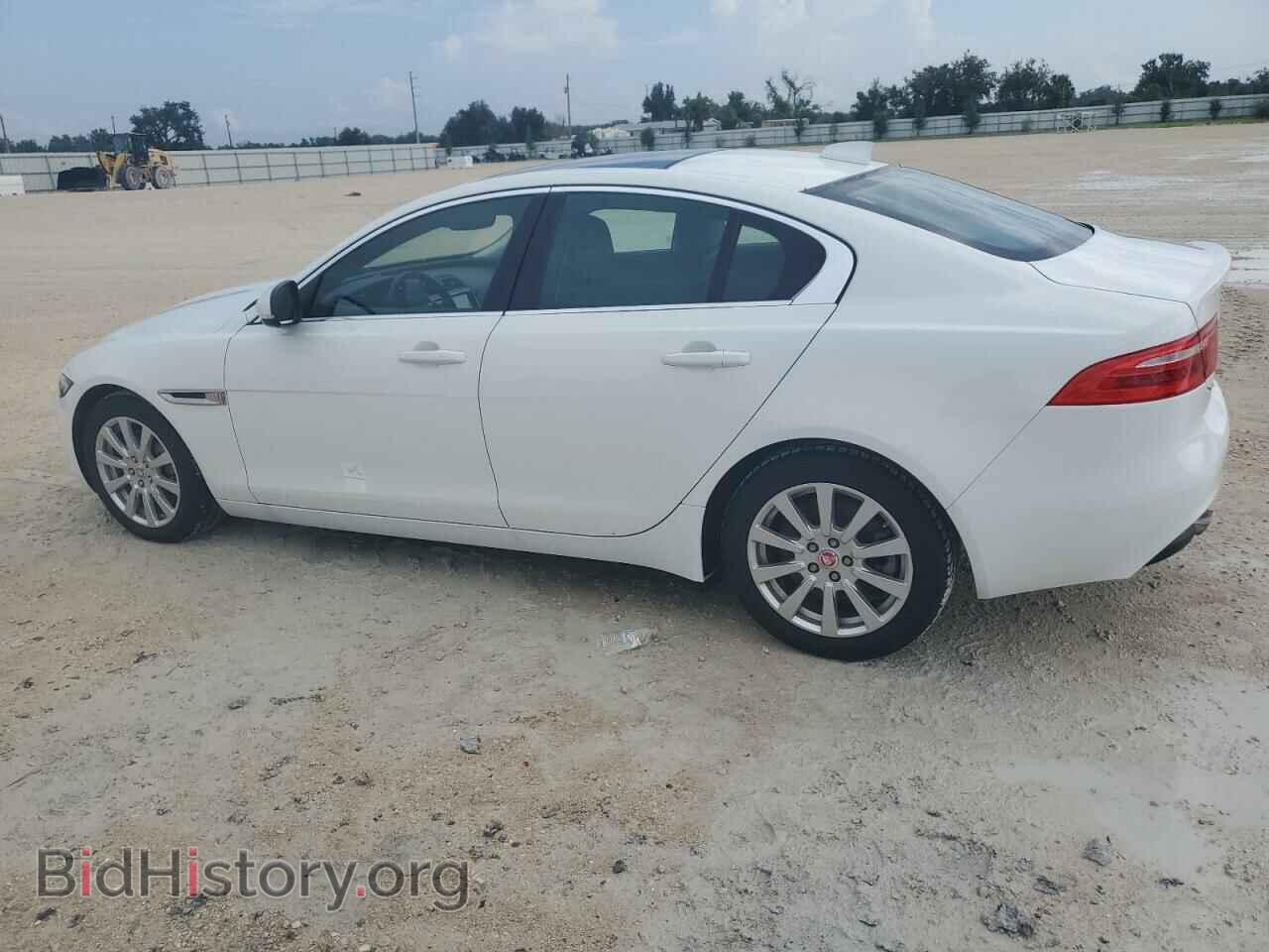 2019 JAGUAR XE - VIN: SAJAR4FX4KCP50767 - Фото 2