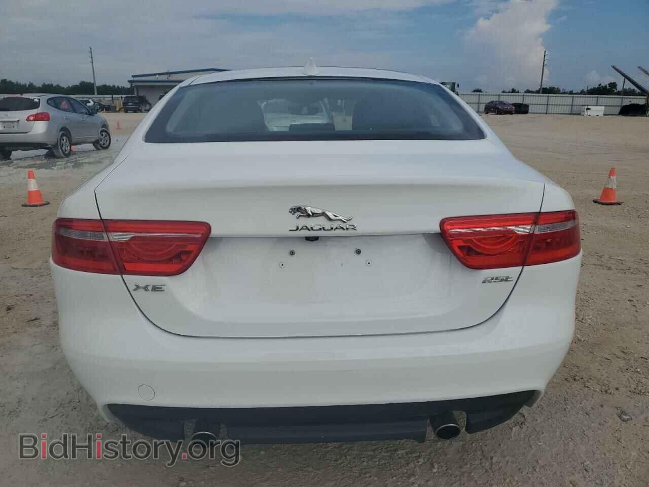2019 JAGUAR XE - VIN: SAJAR4FX4KCP50767 - Фото 6