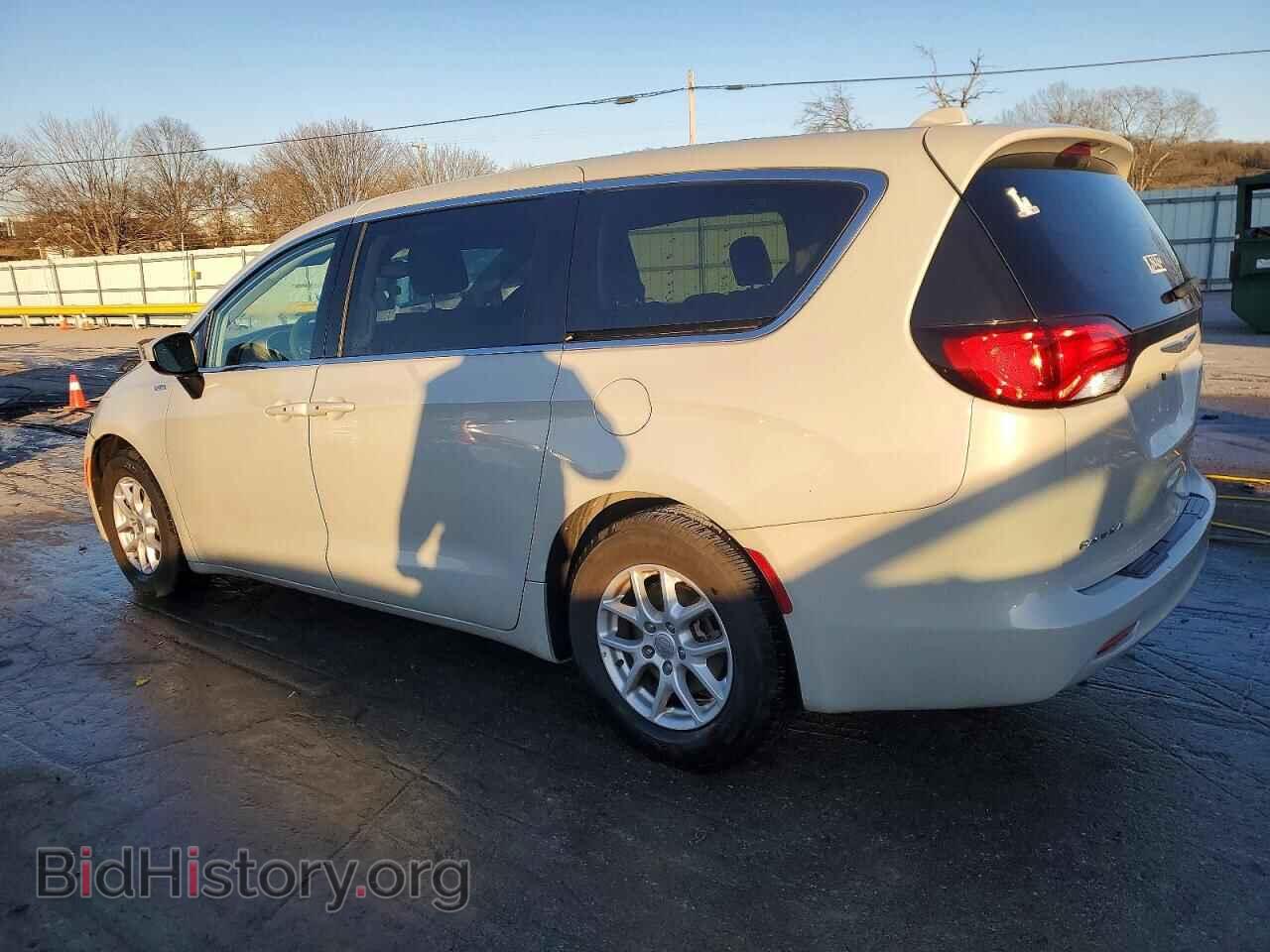 2017 CHRYSLER PACIFICA - VIN: 2C4RC1DG0HR584381 - Фото 2