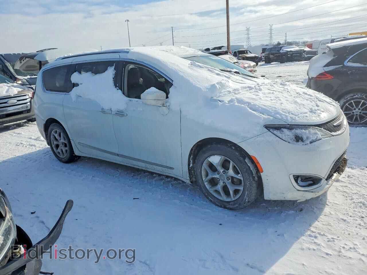 2019 CHRYSLER PACIFICA - VIN: 2C4RC1EG1KR588607 - Фото 4
