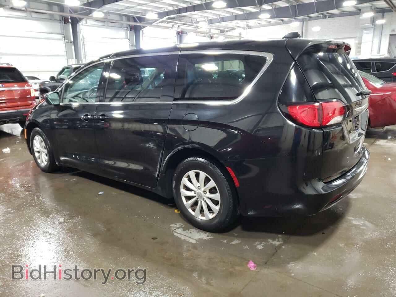 2017 CHRYSLER PACIFICA - VIN: 2C4RC1DG0HR663744 - Фото 2