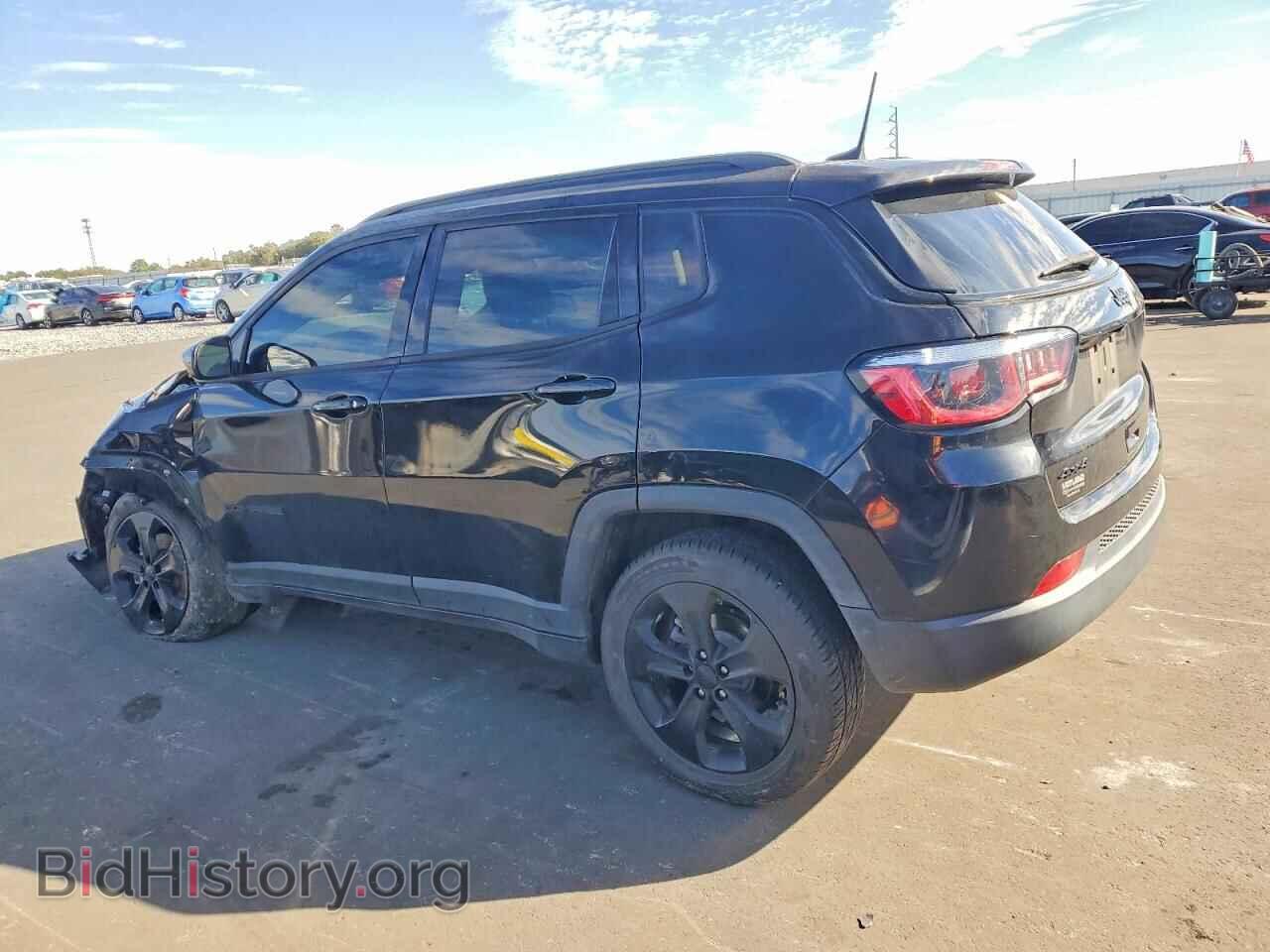 2019 JEEP COMPASS - VIN: 3C4NJDBB2KT709818 - Фото 2