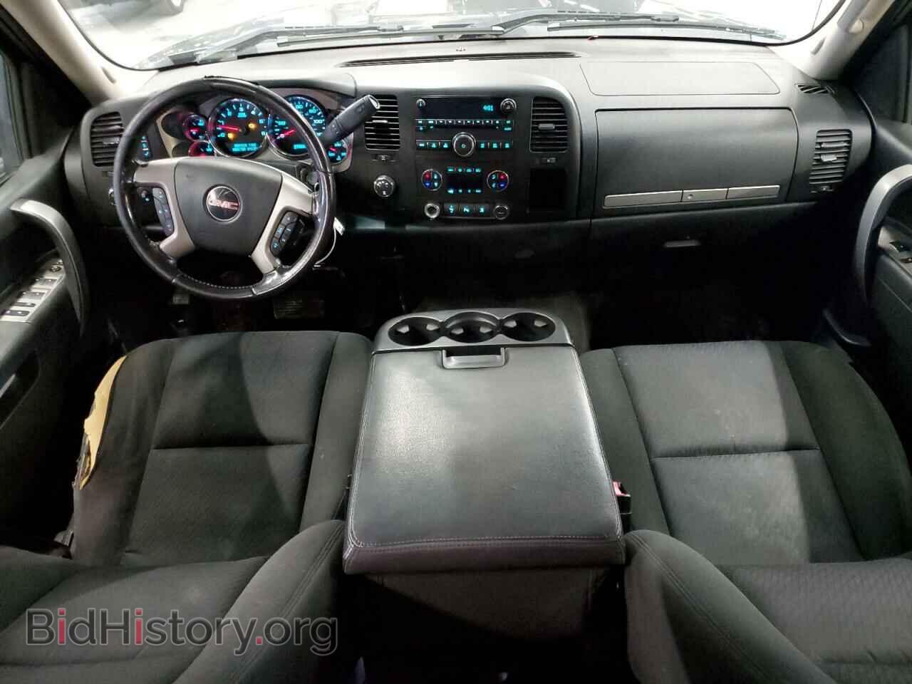 2011 GMC SIERRA - VIN: 1GTR2VE31BZ100821 - Фото 8