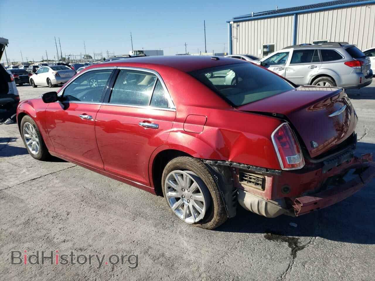 2012 CHRYSLER 300 - VIN: 2C3CCACG8CH182067 - Фото 2