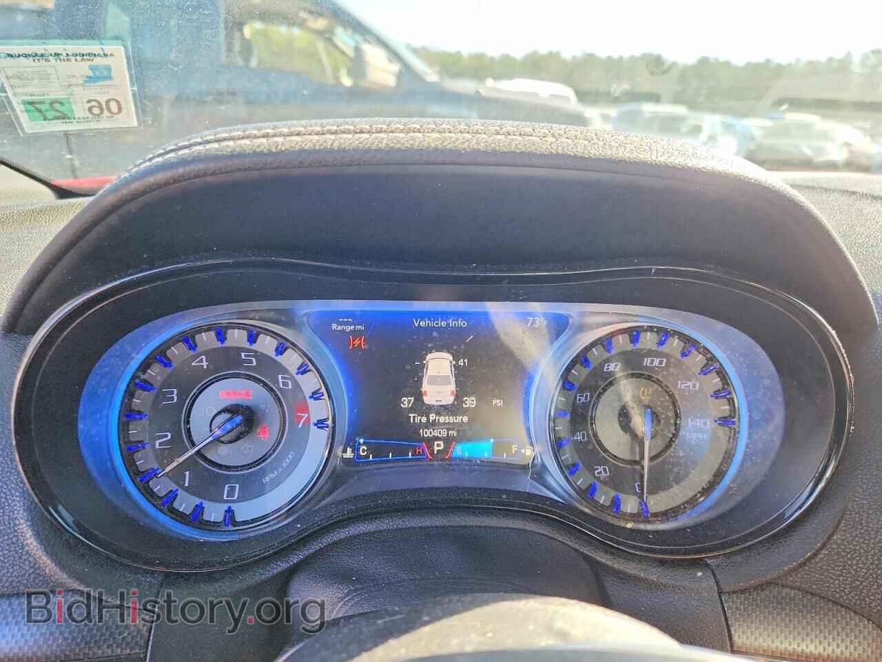 2015 CHRYSLER 300 - VIN: 2C3CCAGG8FH876496 - Фото 9