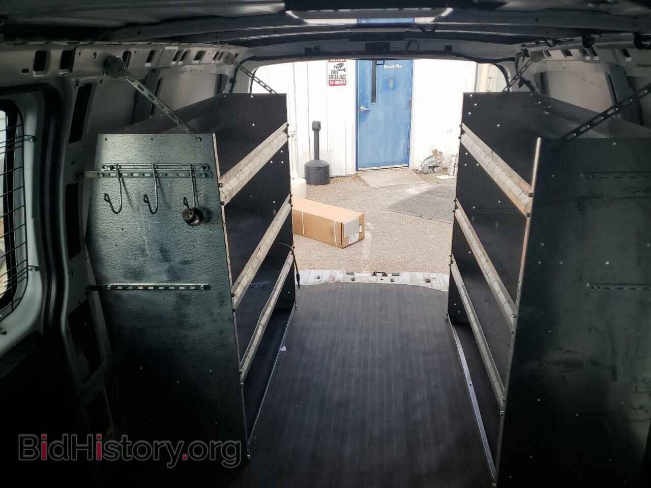 2019 CHEVROLET EXPRESS - VIN: 1GCWGAFP4K1364385 - Фото 10