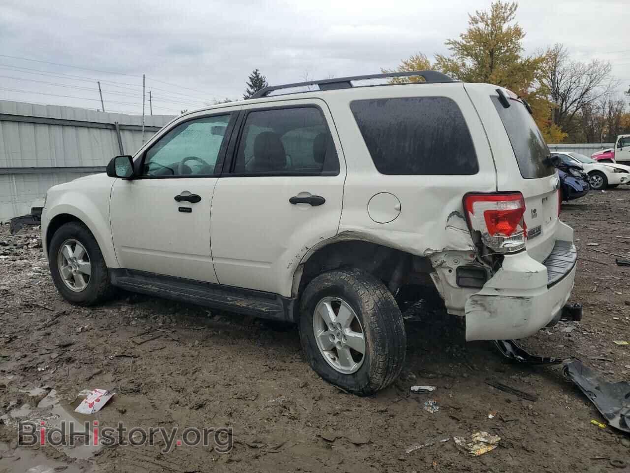 2009 FORD ESCAPE - VIN: 1FMCU03799KA93866 - Фото 2