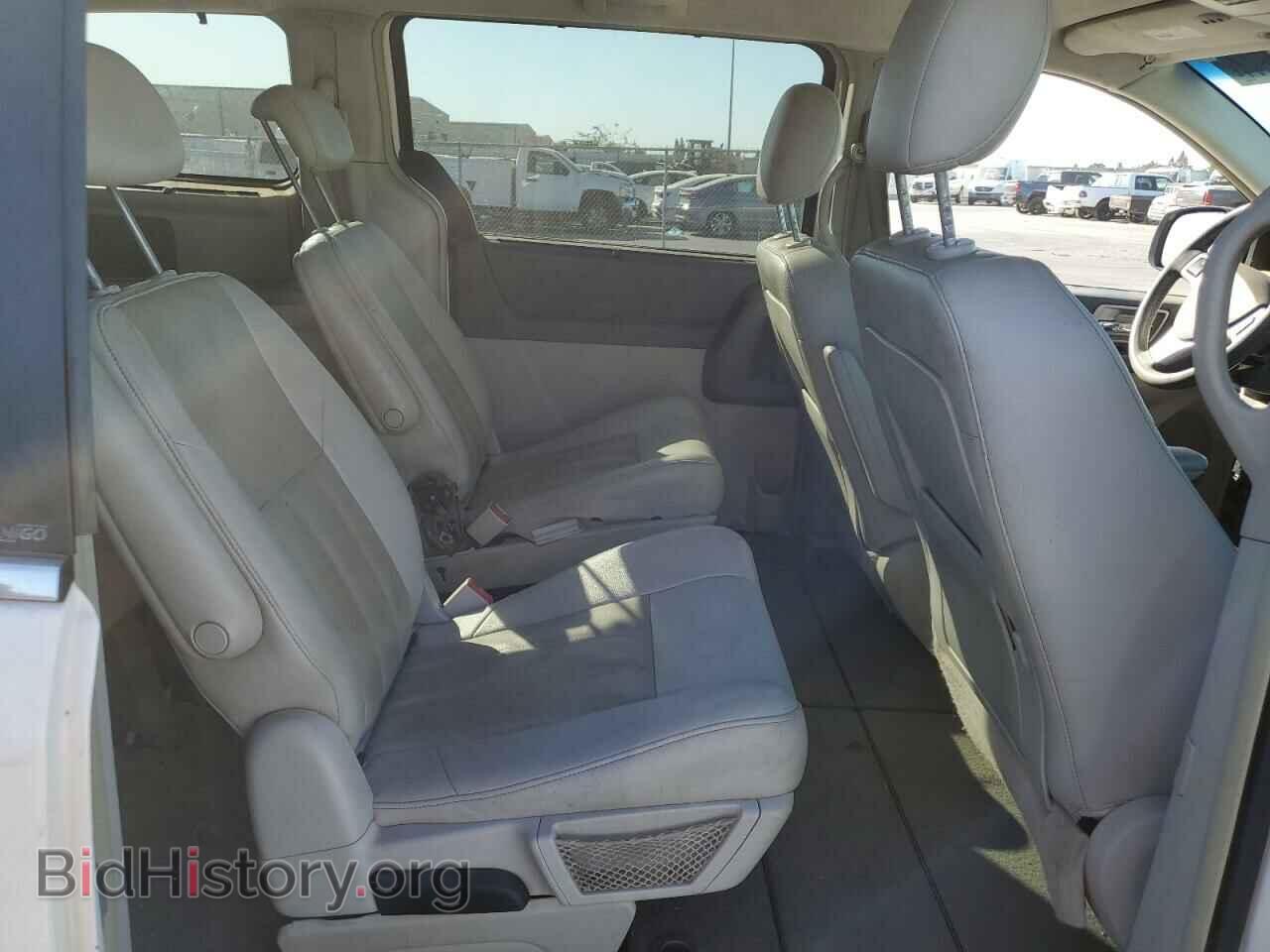 2008 CHRYSLER MINIVAN - VIN: 2A8HR54P08R800465 - Фото 11