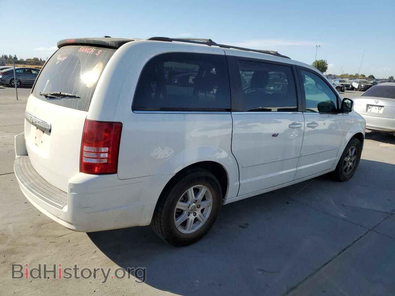 2008 CHRYSLER MINIVAN - VIN: 2A8HR54P08R800465 - Фото 3