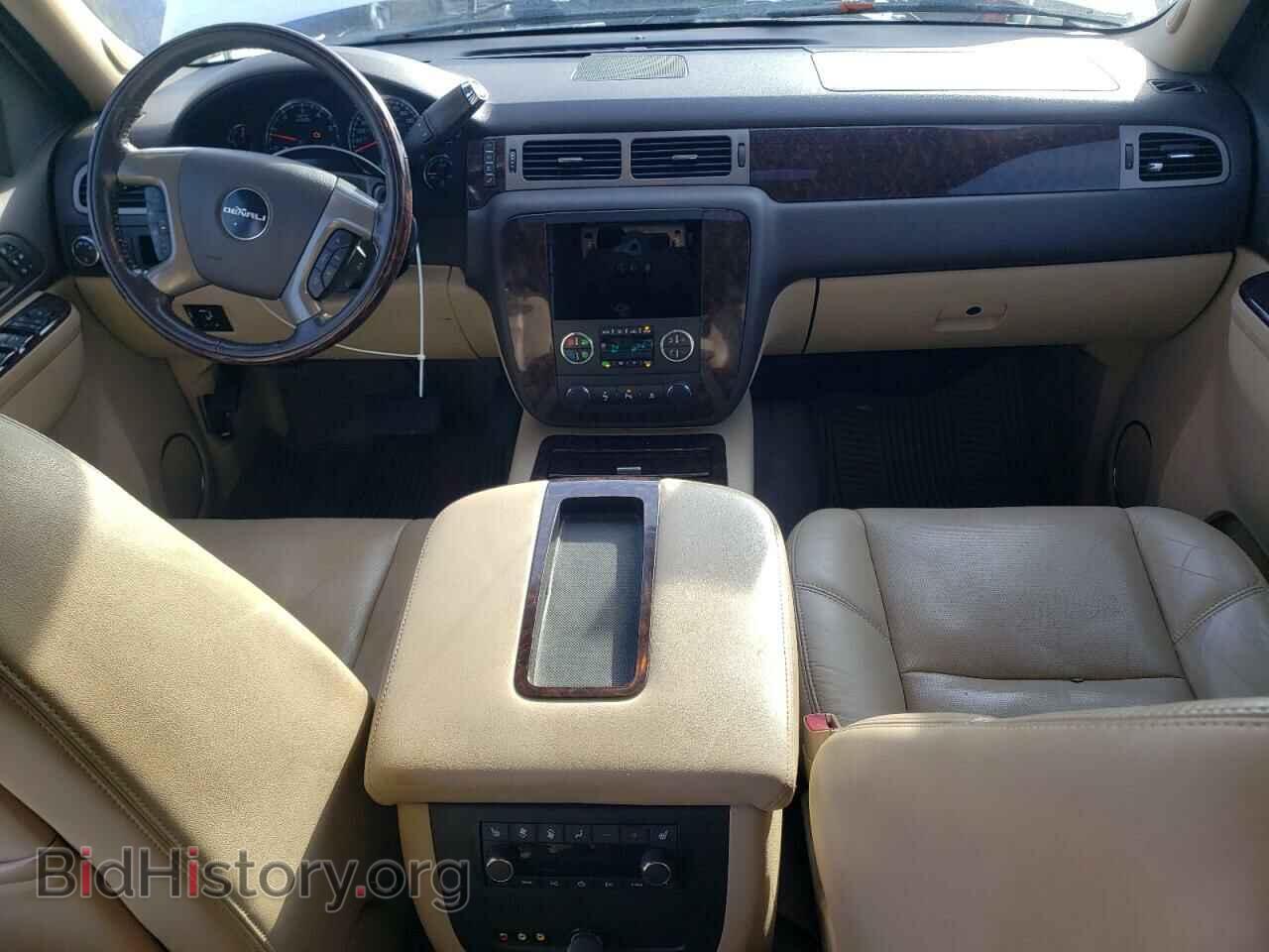 2011 GMC YUKON - VIN: 1GKS2EEF5BR268073 - Фото 8
