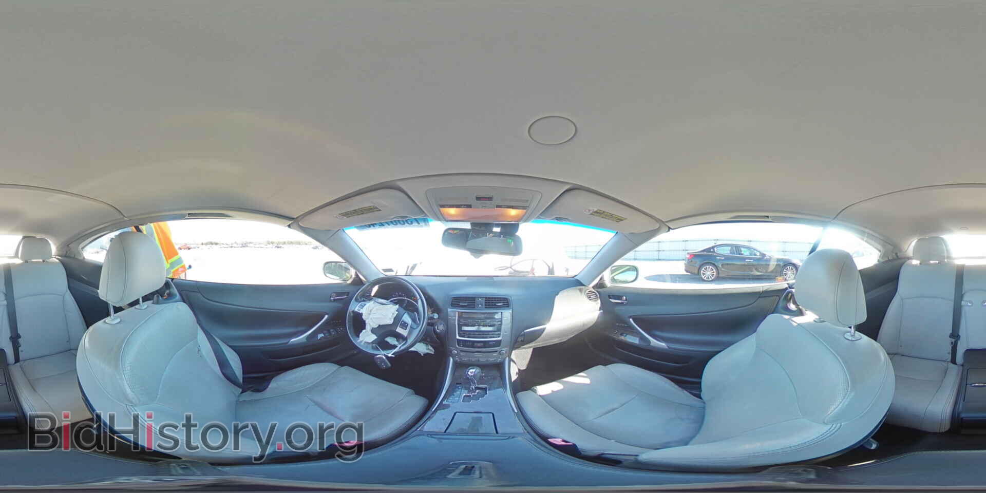 2011 LEXUS IS - VIN: JTHFF2C28B2520423 - Photo 14