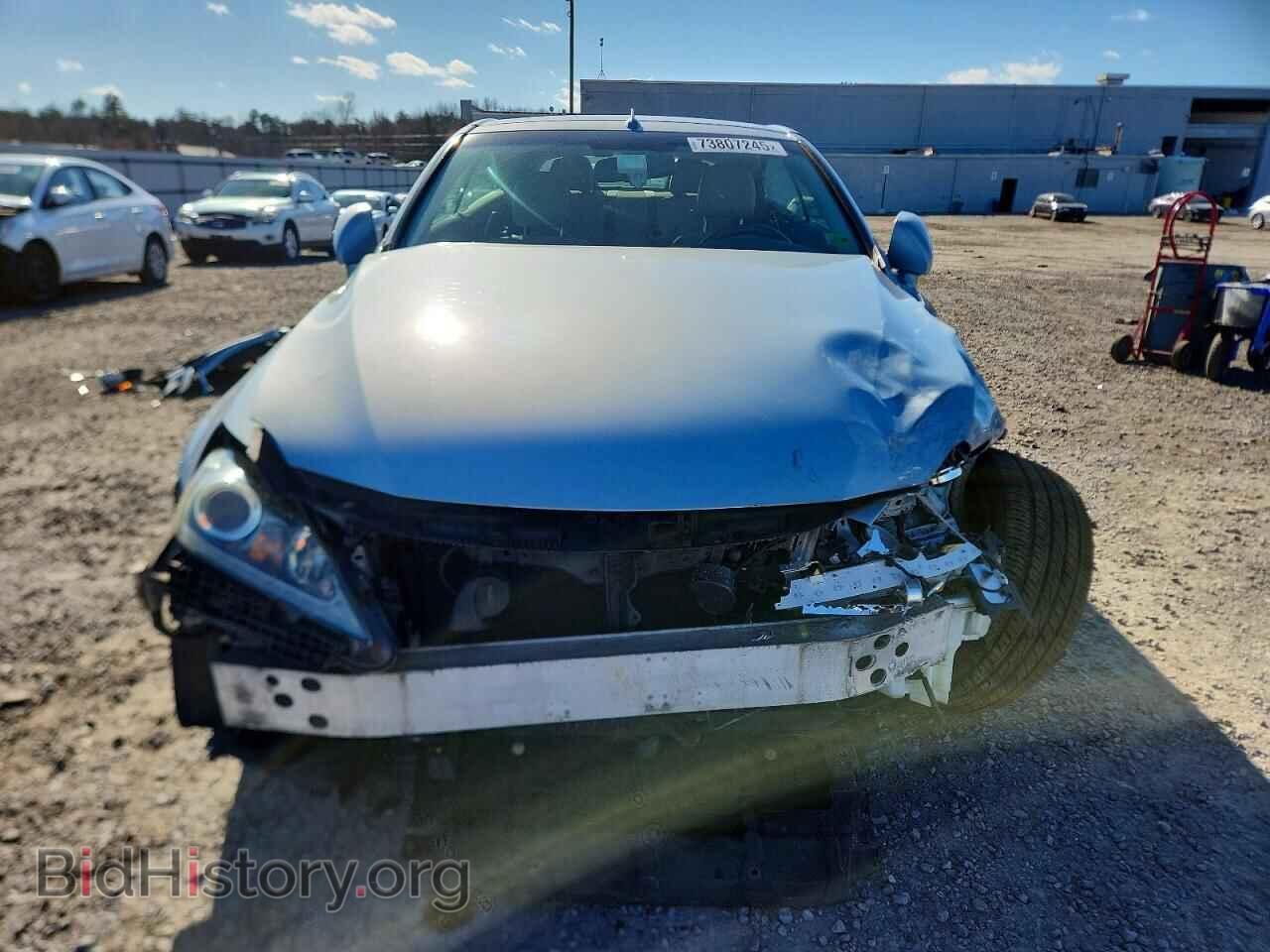 2011 LEXUS IS - VIN: JTHFF2C28B2520423 - Photo 5