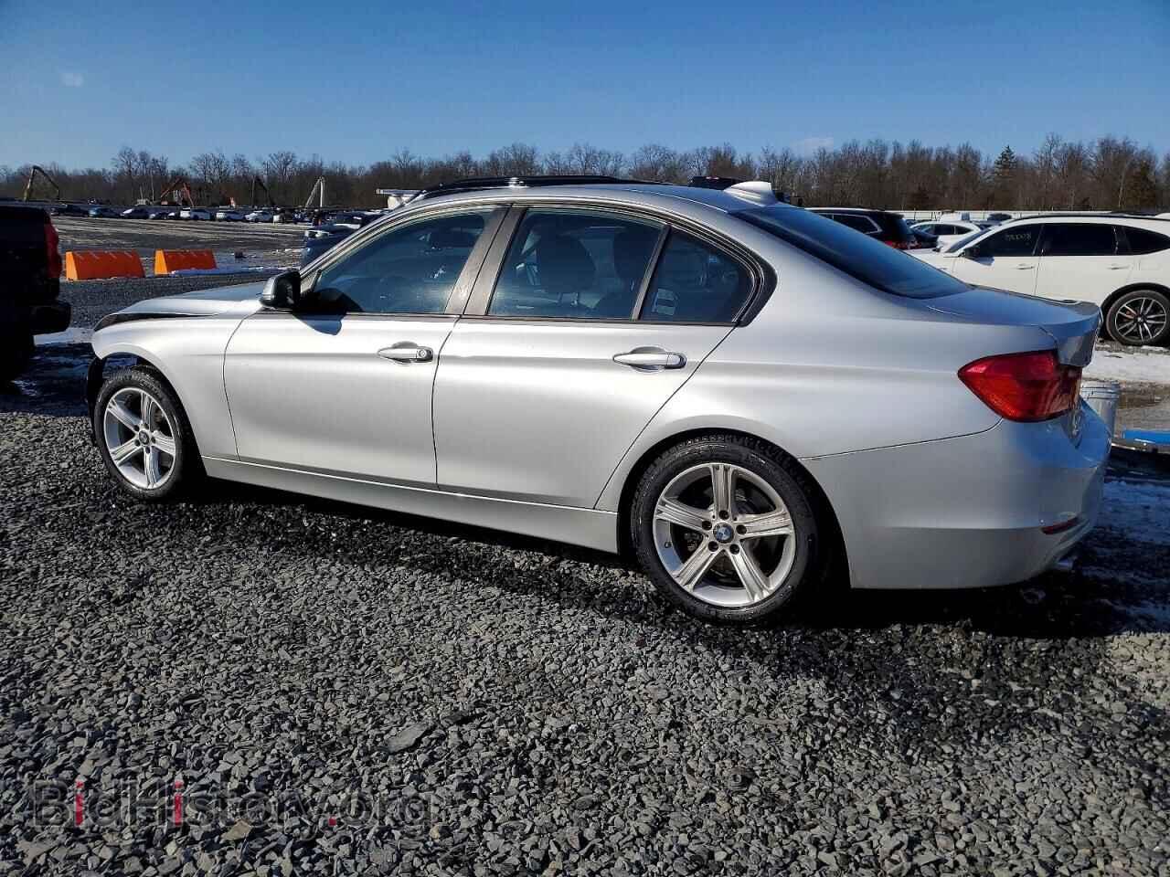 2013 BMW 3 SERIES - VIN: WBA3B3C55DF533123 - Фото 2