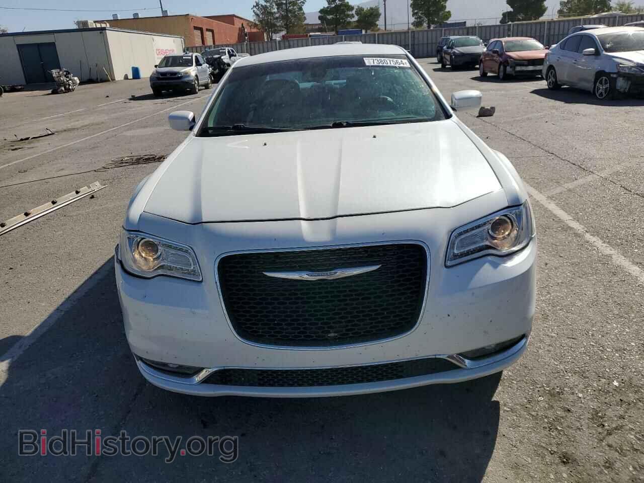 2016 CHRYSLER 300 - VIN: 2C3CCAAG0GH224322 - Фото 5