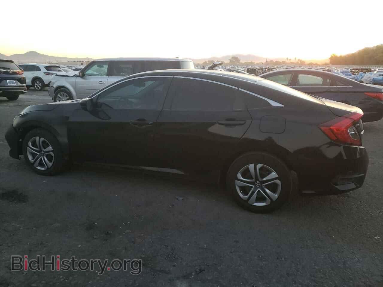 2019 HONDA CIVIC - VIN: 2HGFC2F68KH586147 - Фото 2