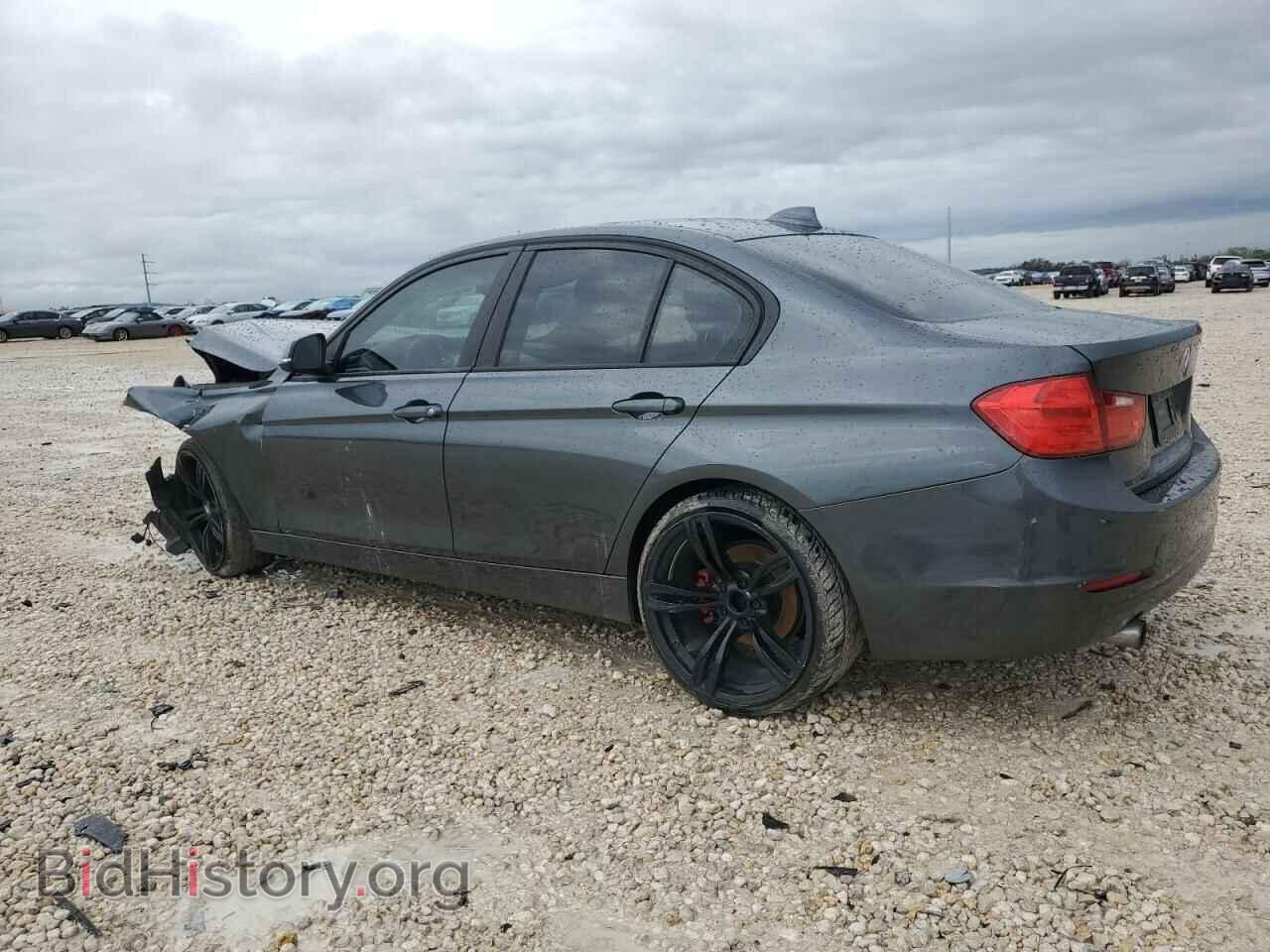 2013 BMW 3 SERIES - VIN: WBA3B1C58DF462830 - Фото 2