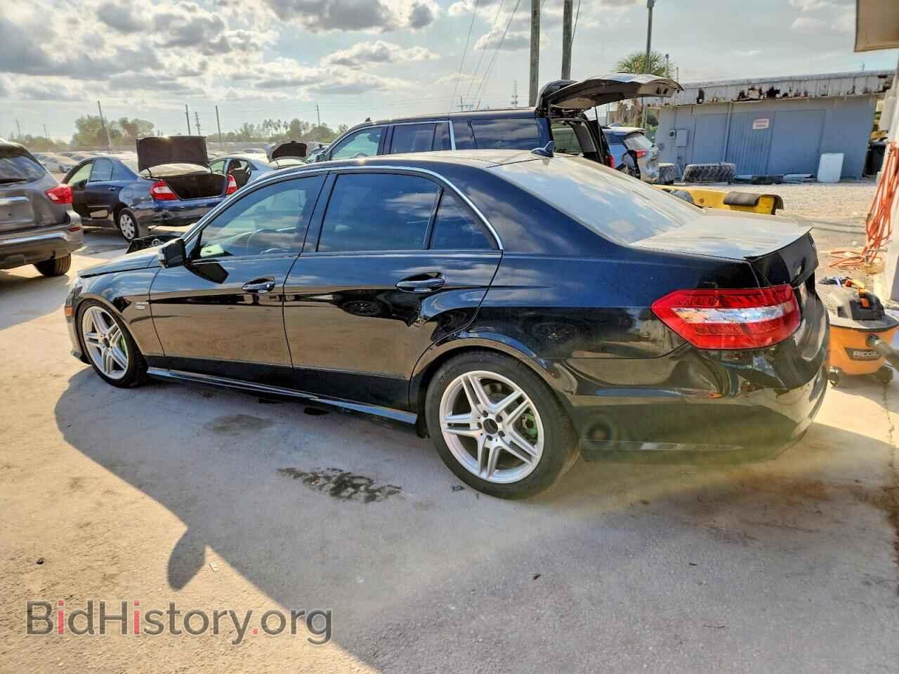 2012 MERCEDES-BENZ E-CLASS - VIN: WDDHF9BB6CA554684 - Фото 2