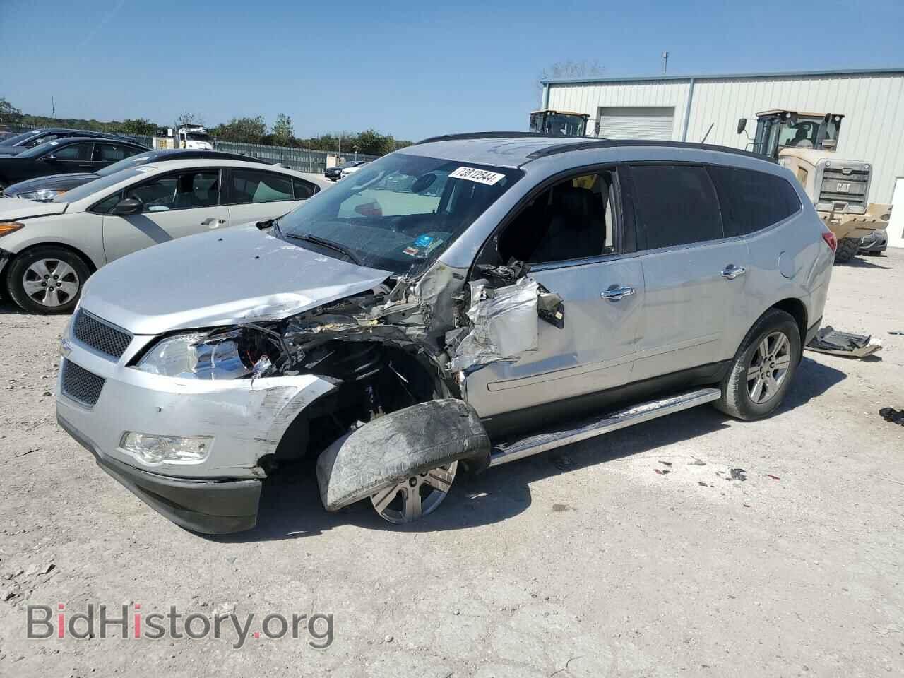 Фотография 1GNKRJEDXCJ268639 - CHEVROLET TRAVERSE 2012