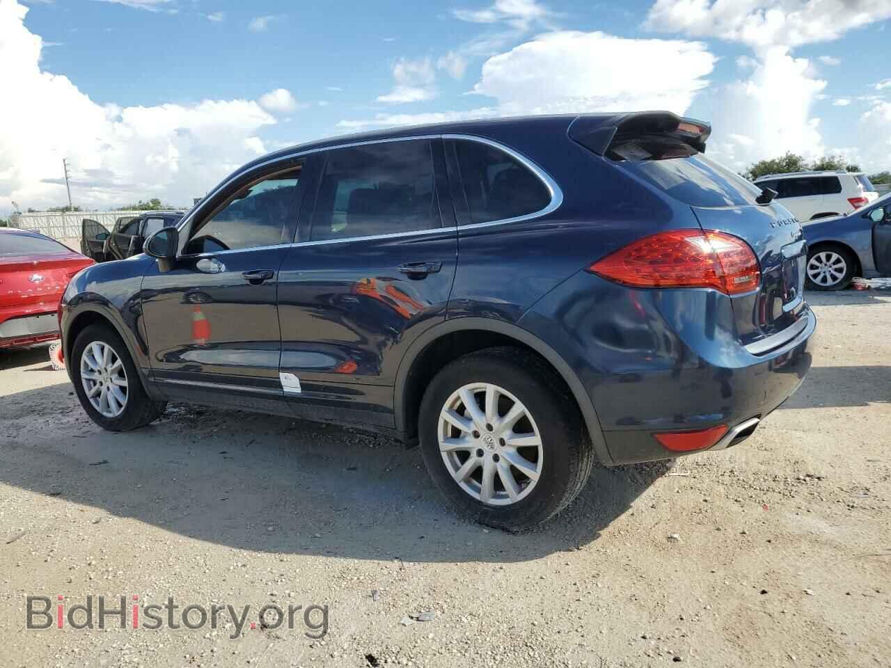 2011 PORSCHE CAYENNE - VIN: WP1AA2A25BLA07846 - Фото 2