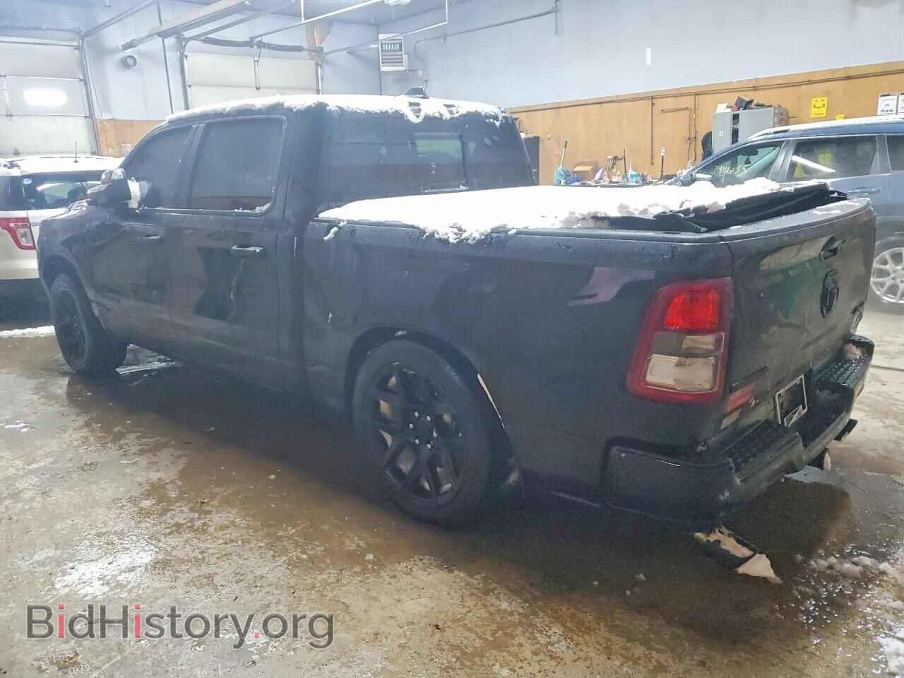 2019 RAM 1500 - VIN: 1C6SRFFTXKN776166 - Фото 2