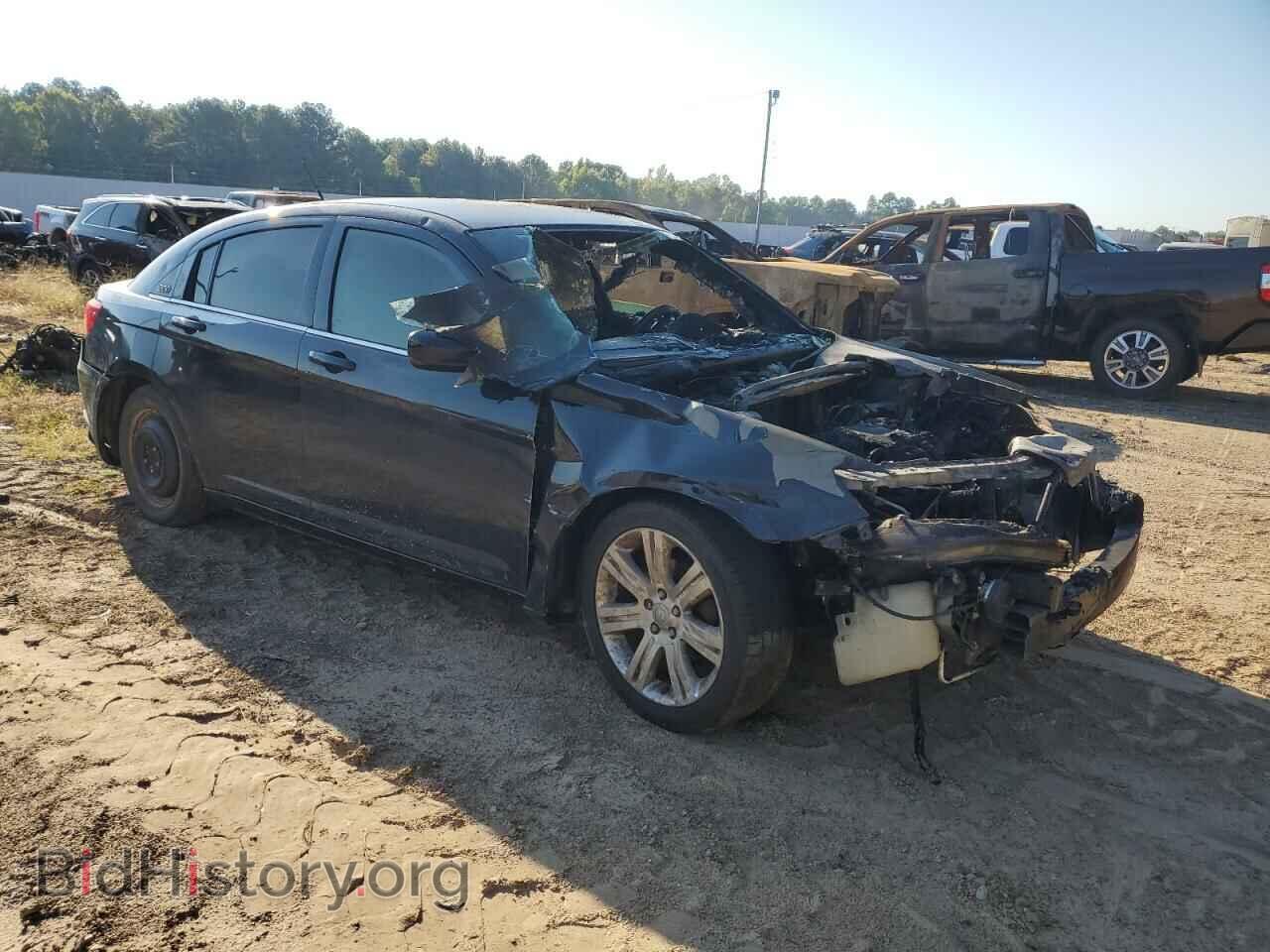 2013 CHRYSLER 200 - VIN: 1C3CCBAB6DN669662 - Фото 4