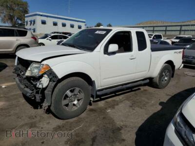 2011 Nissan FRONTIER SV, белый — VIN 1N6AD0CW8BC424839, Copart