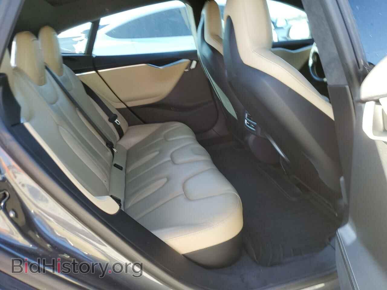 2014 TESLA MODEL S - VIN: 5YJSA1H17EFP60332 - Фото 10