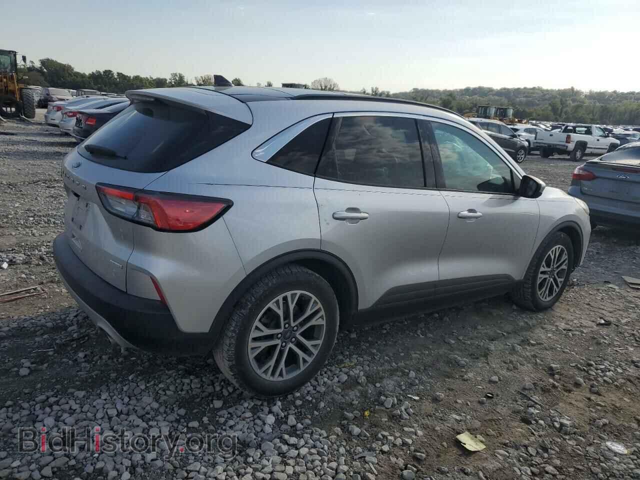 2020 FORD ESCAPE - VIN: 1FMCU0H6XLUA55543 - Фото 3