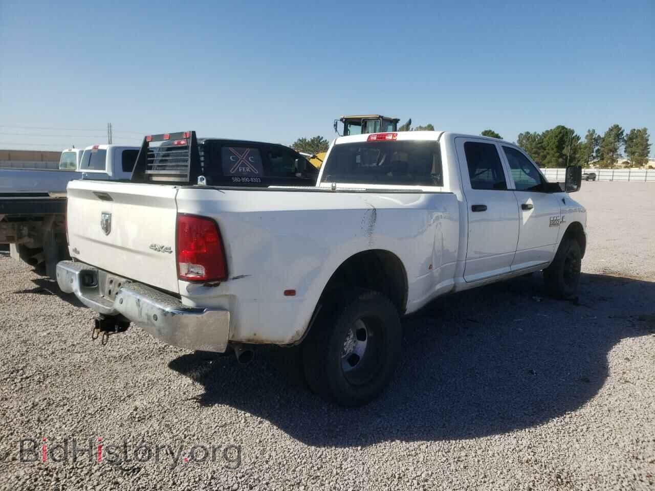 2018 RAM All Models - VIN: 3C63RRGL3JG149708 - Photo 3