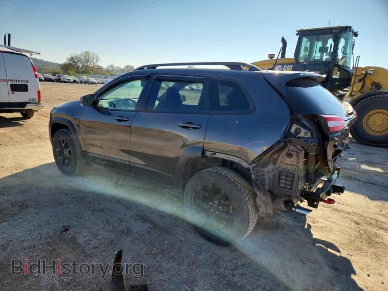 2017 Jeep CHEROKEE (VIN 1C4PJMBS8HW618693) — photo 2 of 14