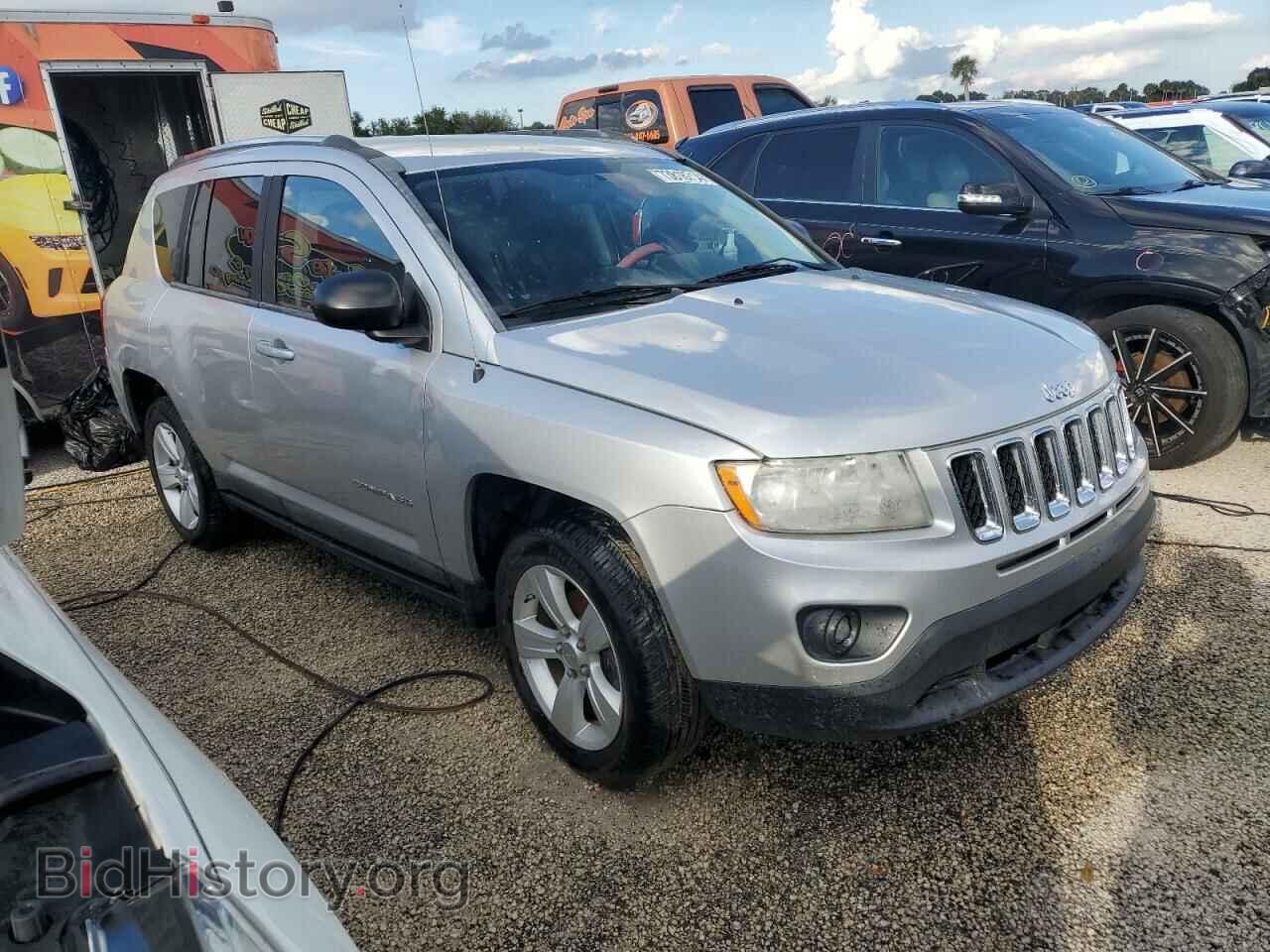 2011 JEEP COMPASS - VIN: 1J4NT1FA4BD285732 - Фото 4