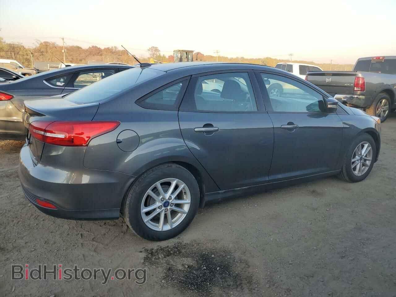 2016 FORD FOCUS - VIN: 1FADP3F2XGL394175 - Фото 3