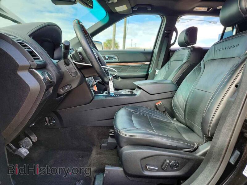 2017 Ford EXPLORER (VIN 1FM5K8HT2HGC64302) — фото 7 из 13