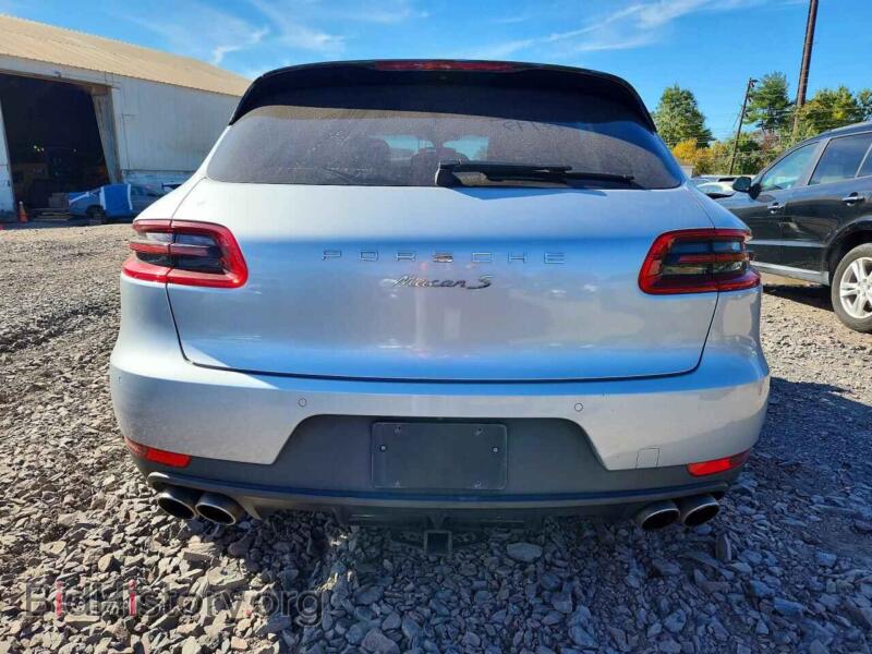 2015 Porsche MACAN (VIN WP1AB2A58FLB59696) — фото 6 из 13