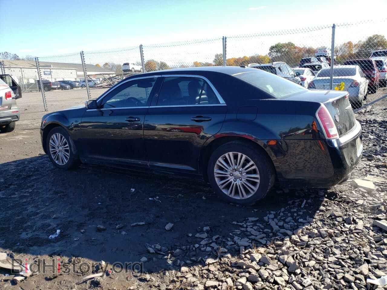 2014 CHRYSLER 300 - VIN: 2C3CCARG2EH379150 - Фото 2