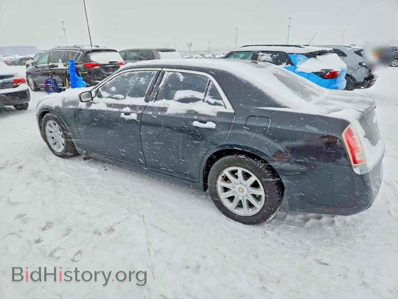 2013 CHRYSLER 300 - VIN: 2C3CCAEG1DH740212 - Фото 2
