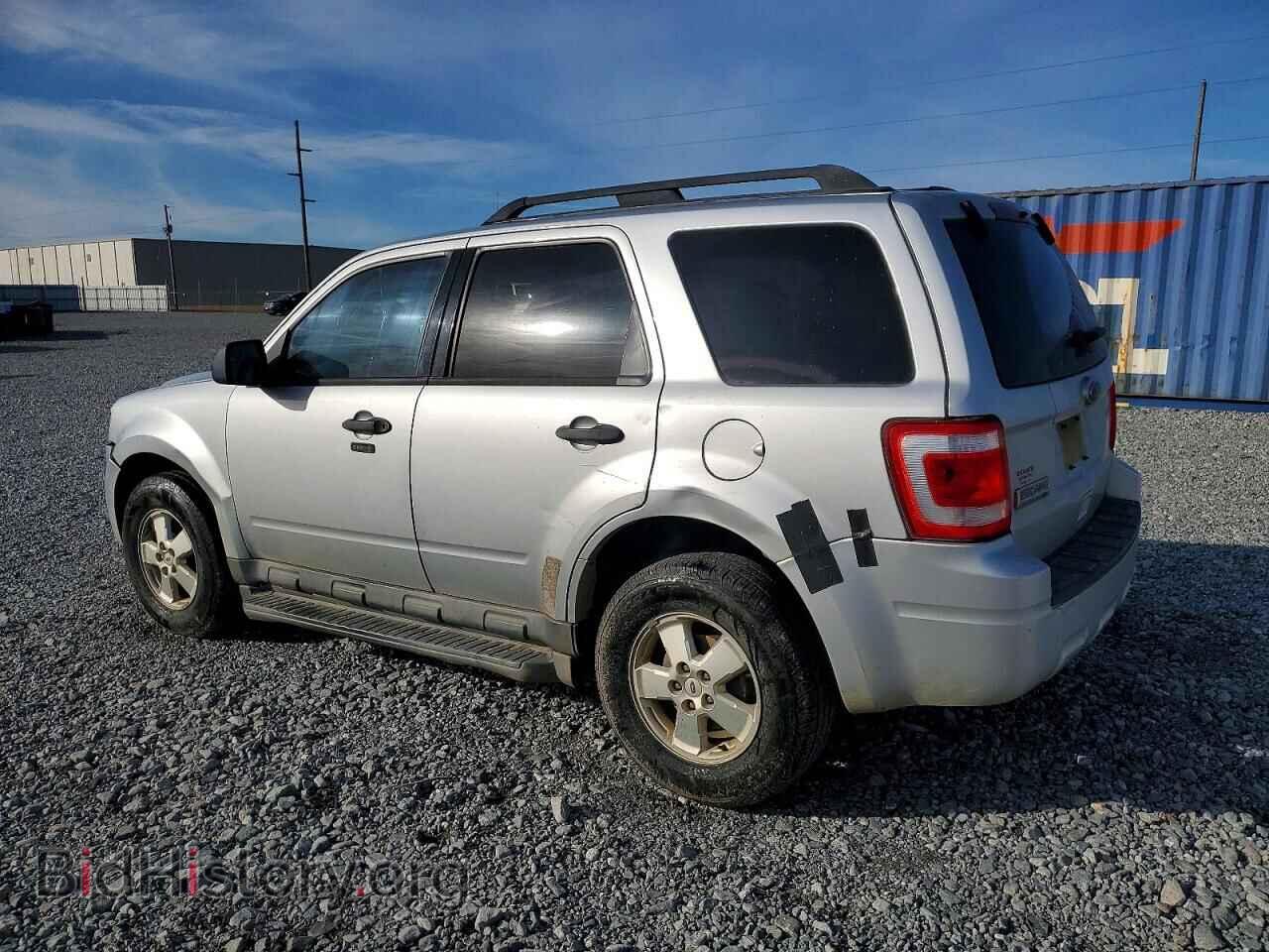 2010 FORD ESCAPE - VIN: 1FMCU0D71AKD37495 - Фото 2