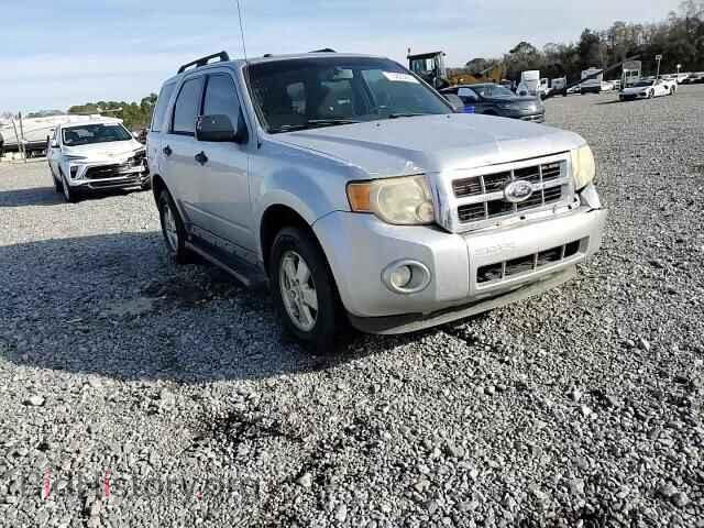 2010 FORD ESCAPE - VIN: 1FMCU0D71AKD37495 - Фото 14