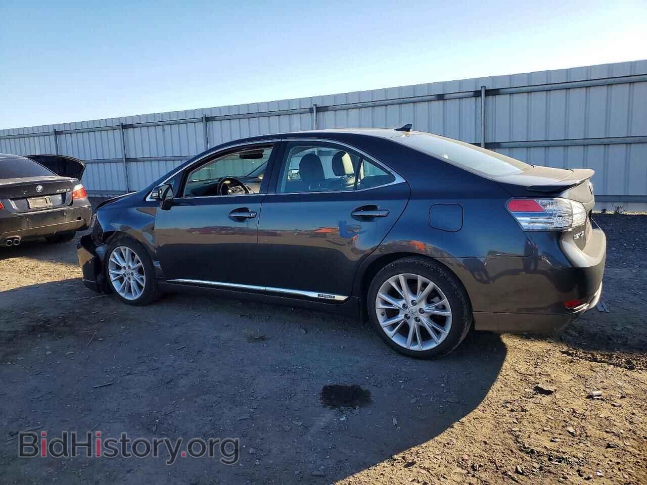 2010 LEXUS HS - VIN: JTHBB1BA2A2010953 - Photo 2